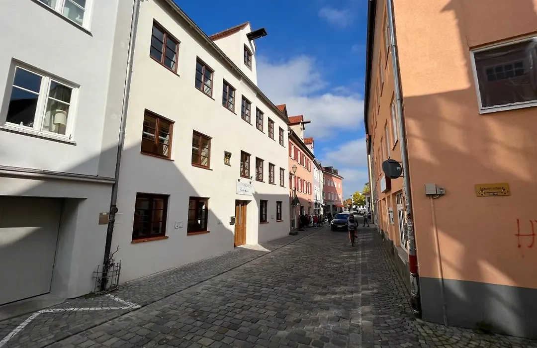 Das Fischer Boardinghouse KF-1