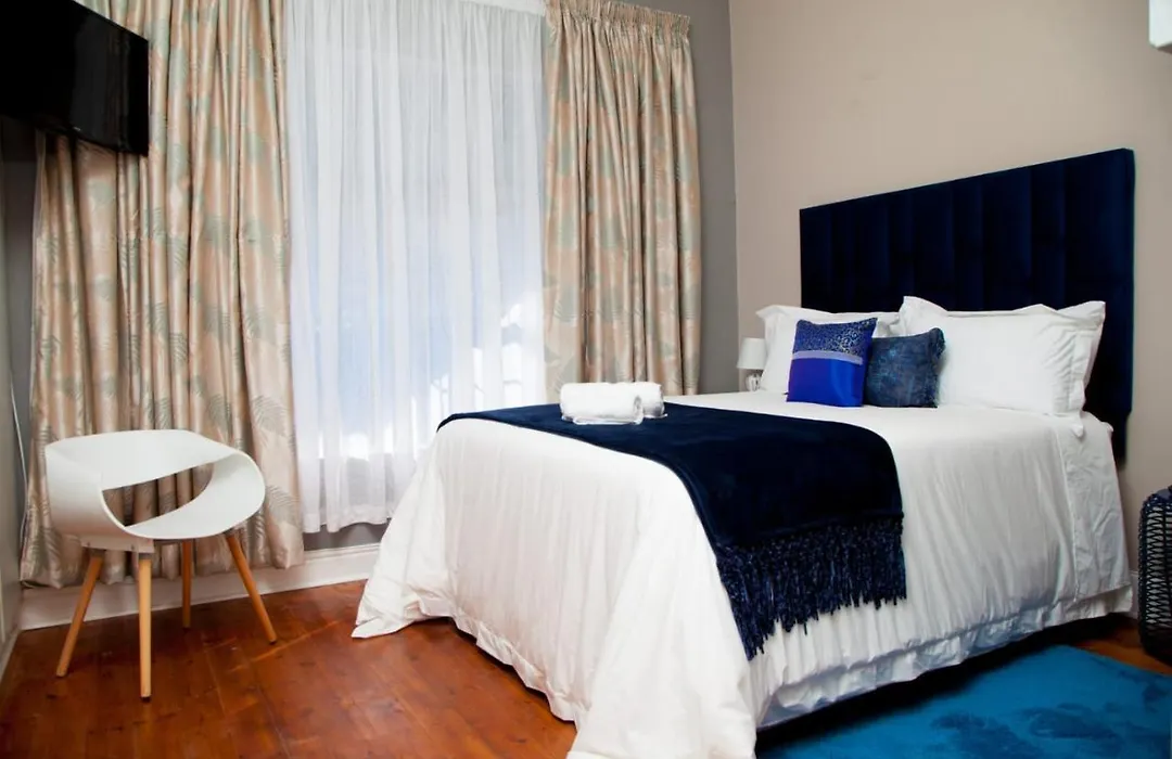 Cozy Blue Guesthouse-1