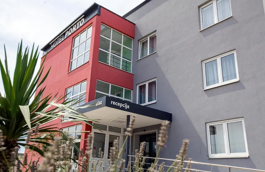 Hotel Porto-1