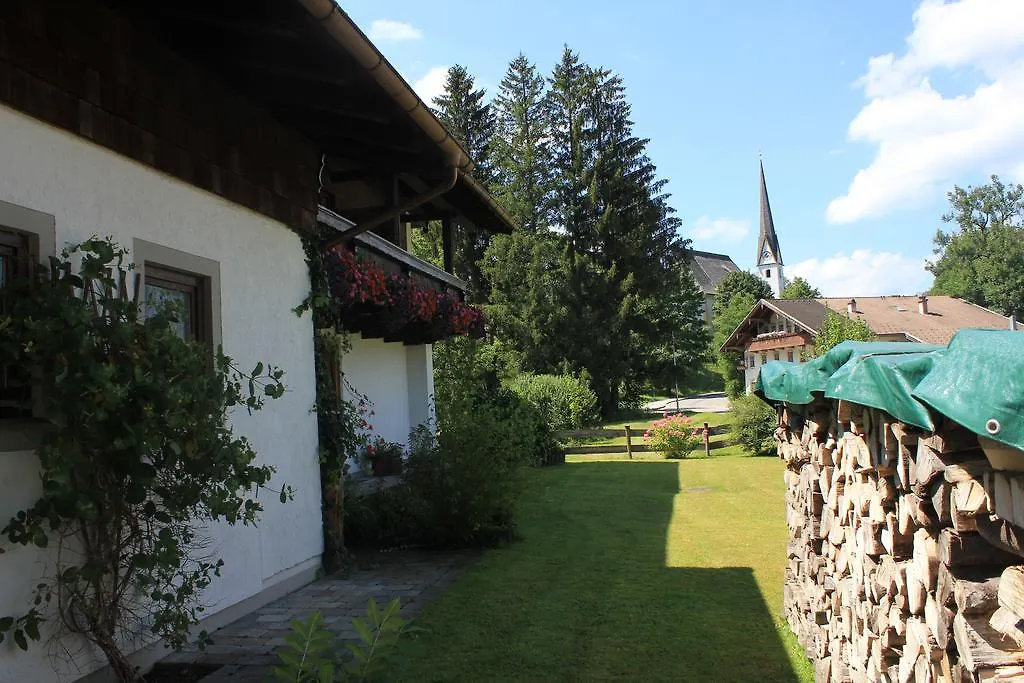 Gaestehaus Aicher-1