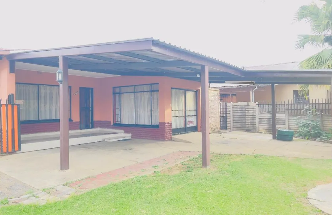 Galaxy Guest House Pretoria-1