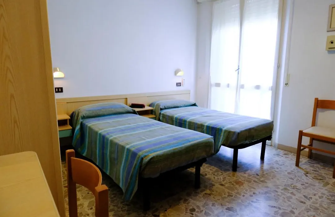 Hotel Chiara-1