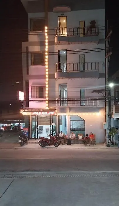 Ava 2 Budget Hotel Koh Tao-1