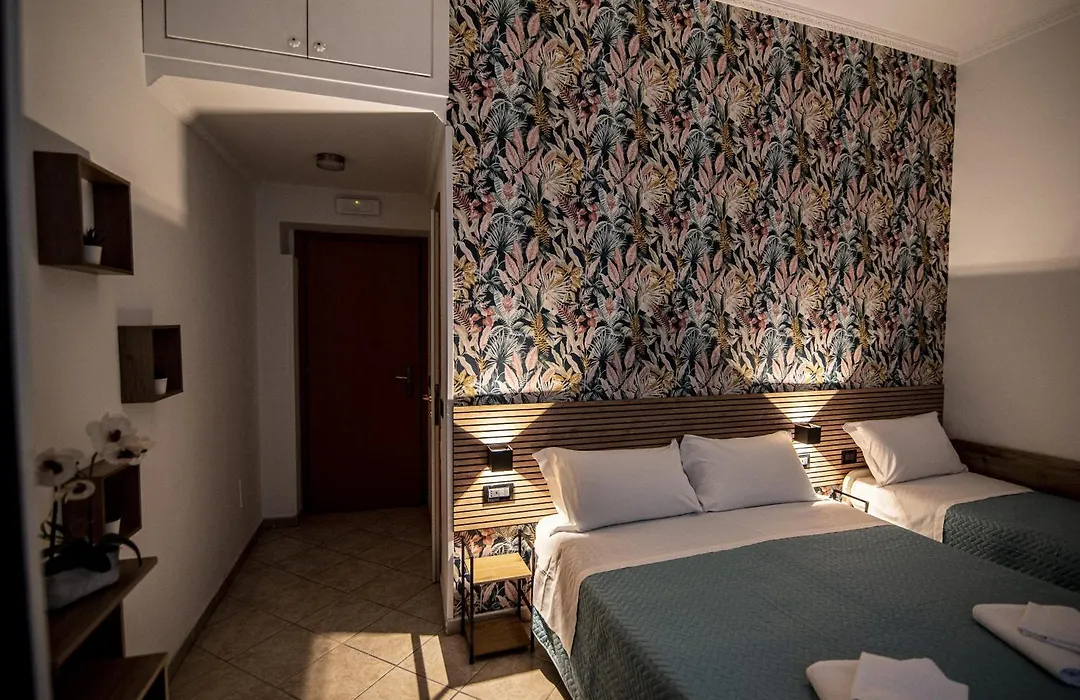 Hotel Dell'Urbe-1
