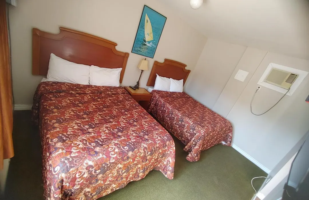 Relax Inn-Collingwood-1