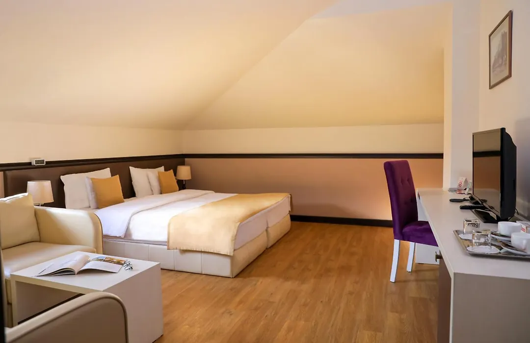 My Hotel Yerevan-1