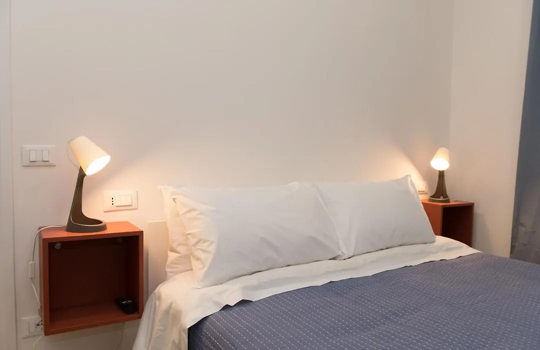 Posterla22 Ensuite Rooms-1