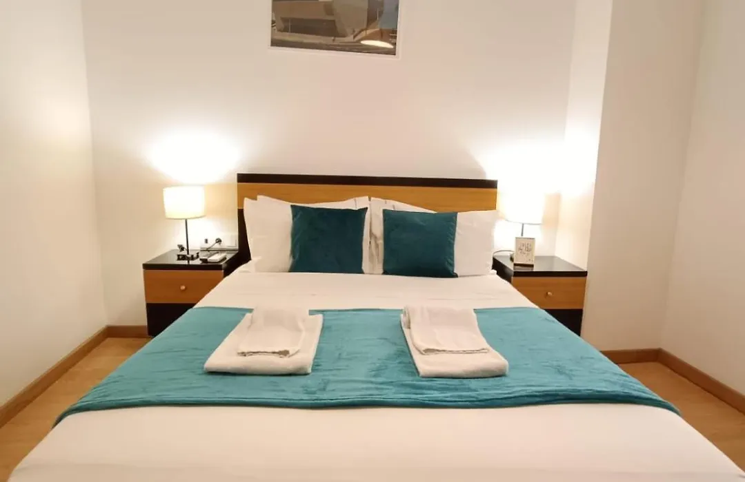Invicta Porto Guest House-1