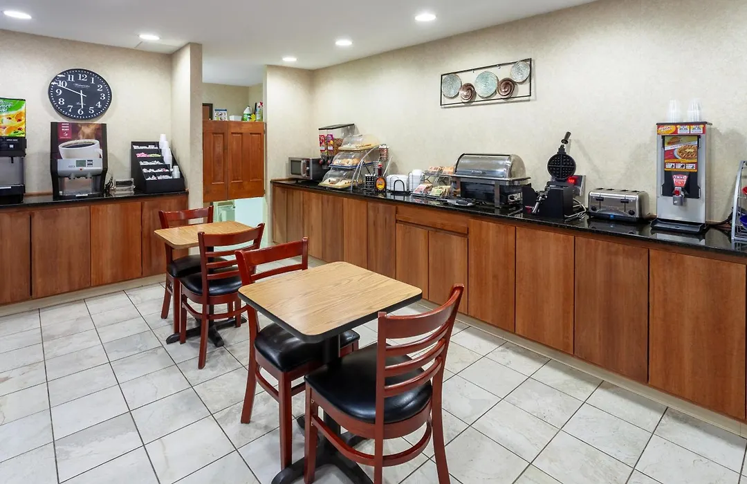 Days Inn By Wyndham Wooster-1