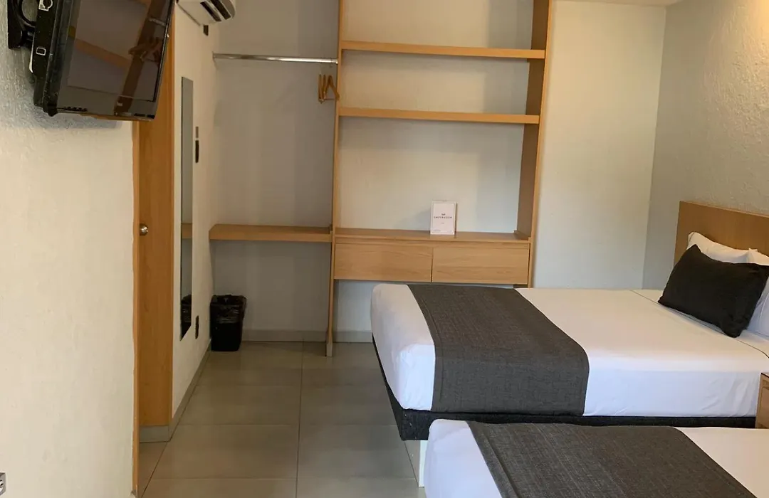 Hotel Emperador Centro Guadalajara Y Remodelado-1