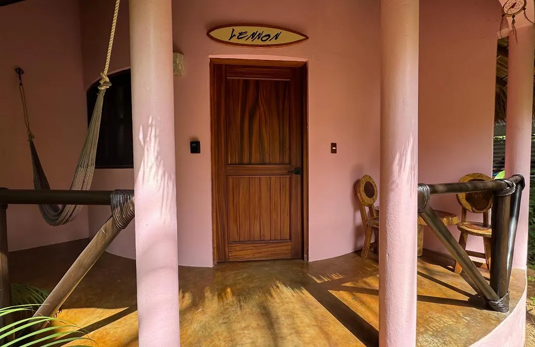 One Love Hostal Puerto Escondido-1