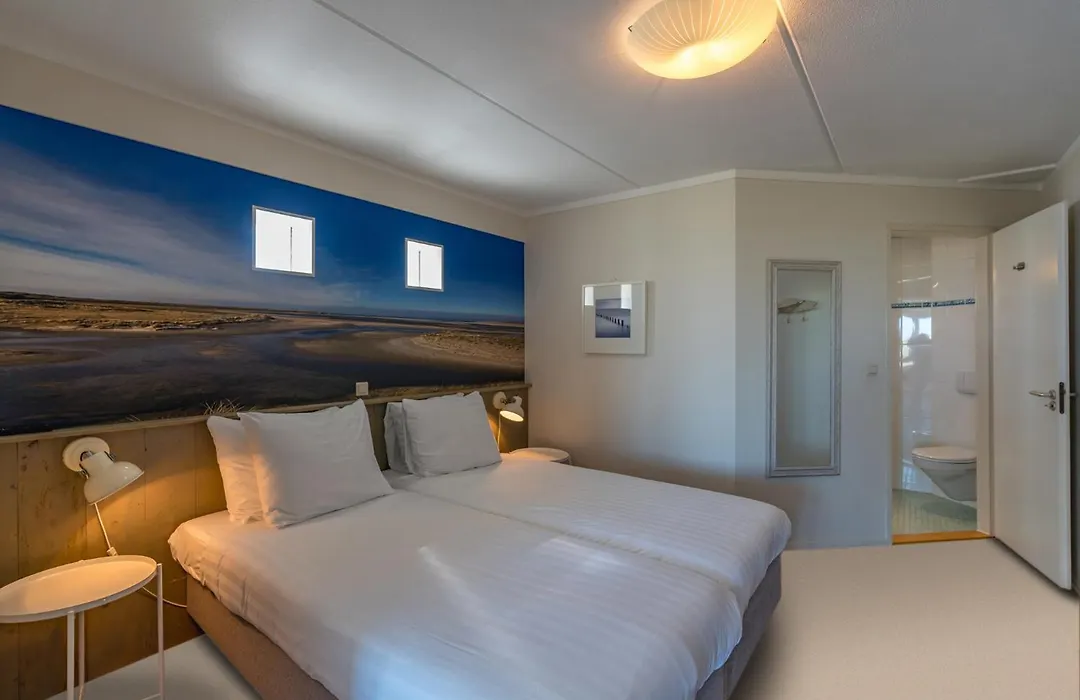 Strandhotel Noordzee-1