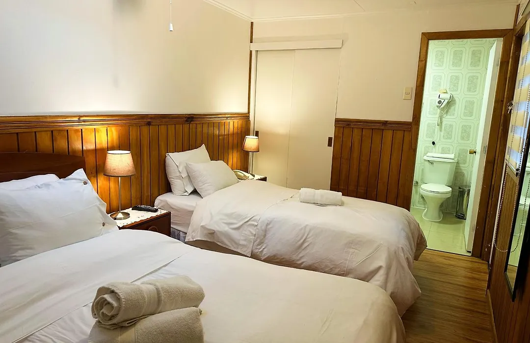 Hostal Cordillera-1