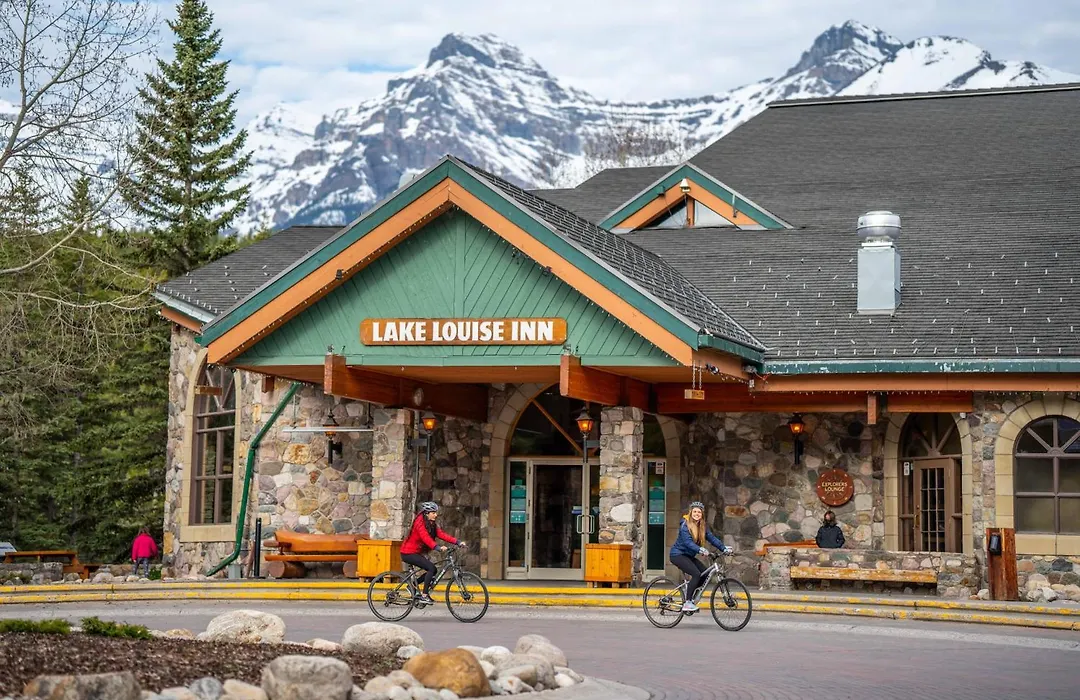 Lake Louise Inn-1