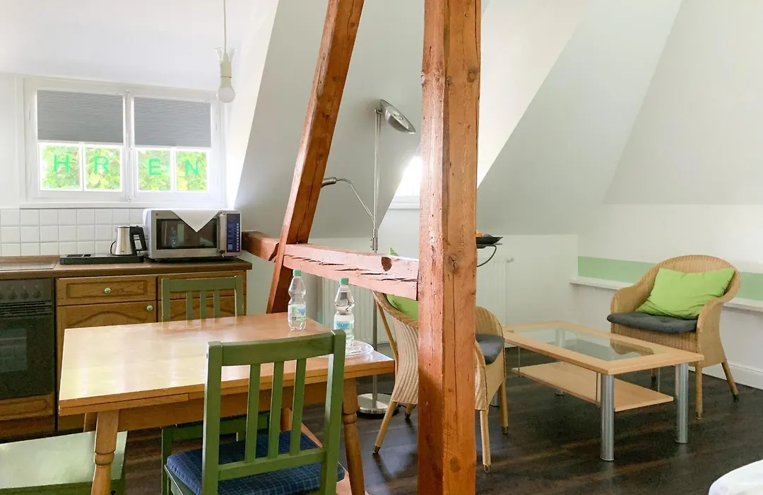 2T Hotel Artgenossen-1