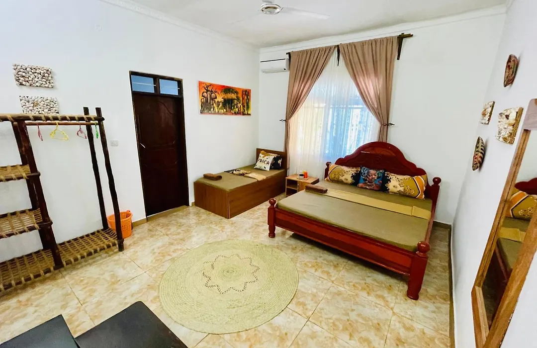 Max Hotel Nungwi-1