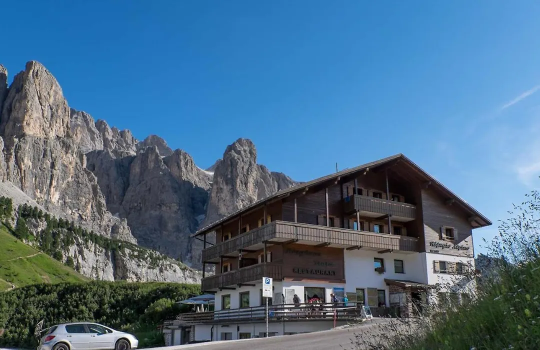 Alpin Hotel & Restaurant Frara-1