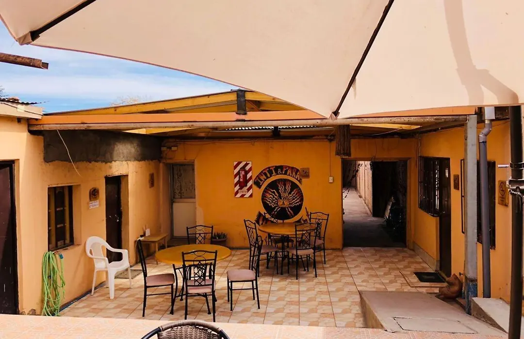 Hostal Intipara-1