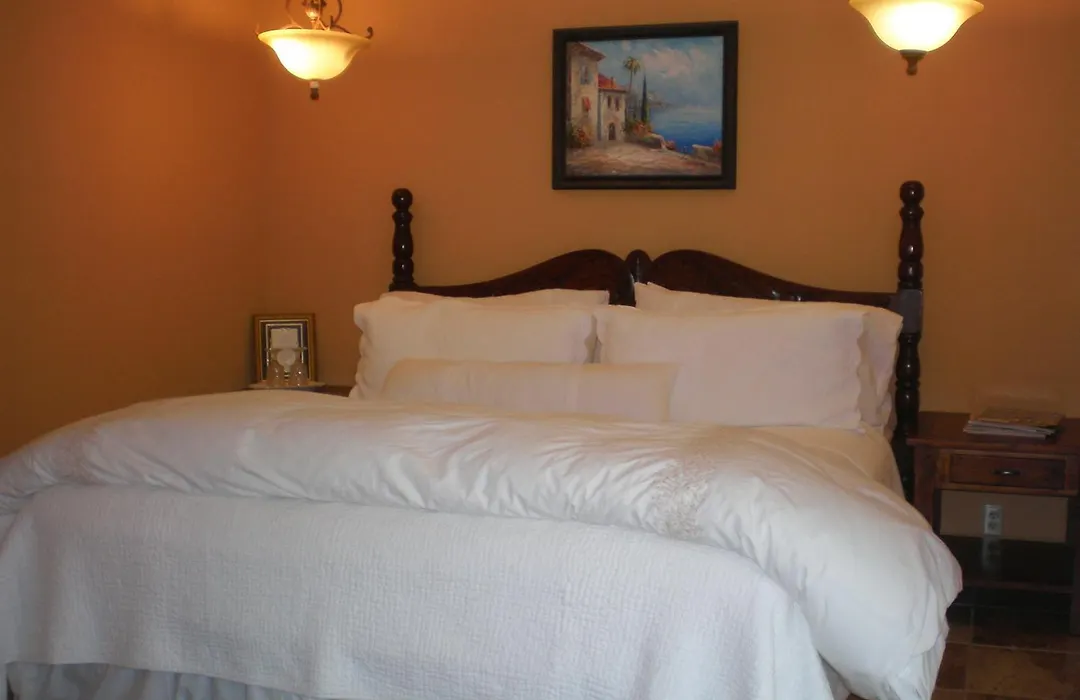 Spanish Villa Inn-1