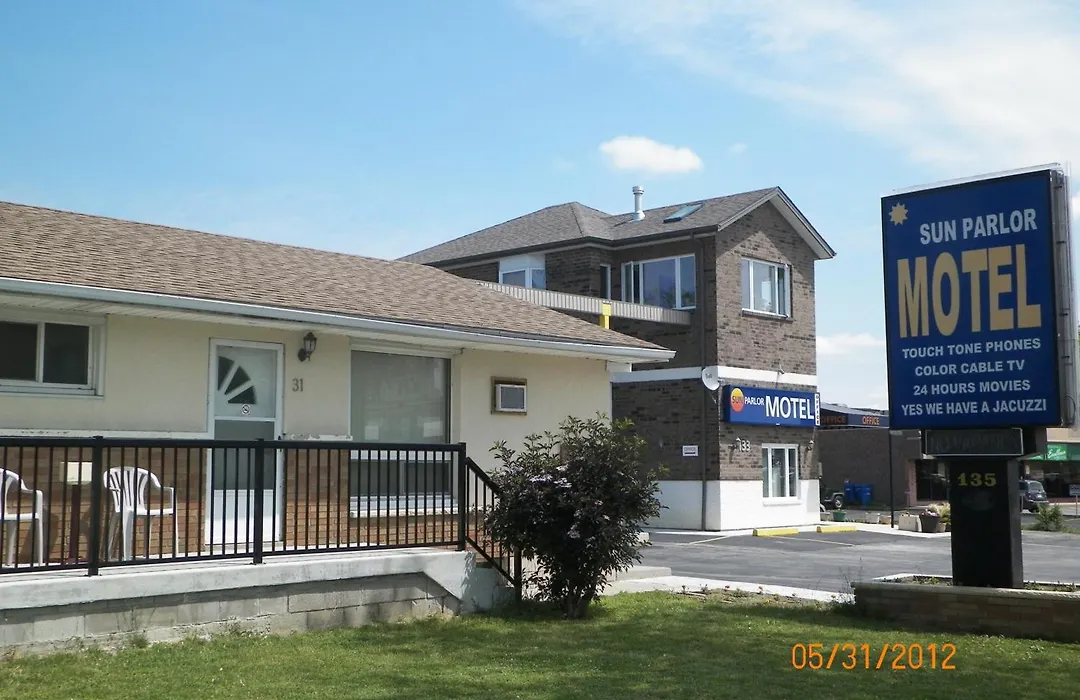 Sunparlor Motel-1