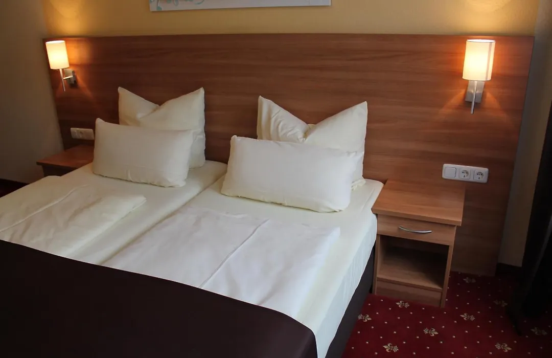 Hotel Harburger Hof-1