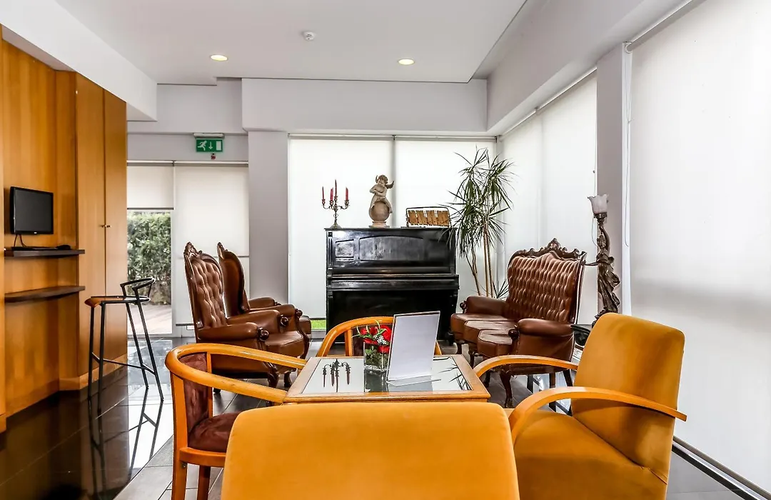 Hotel Columbano-1