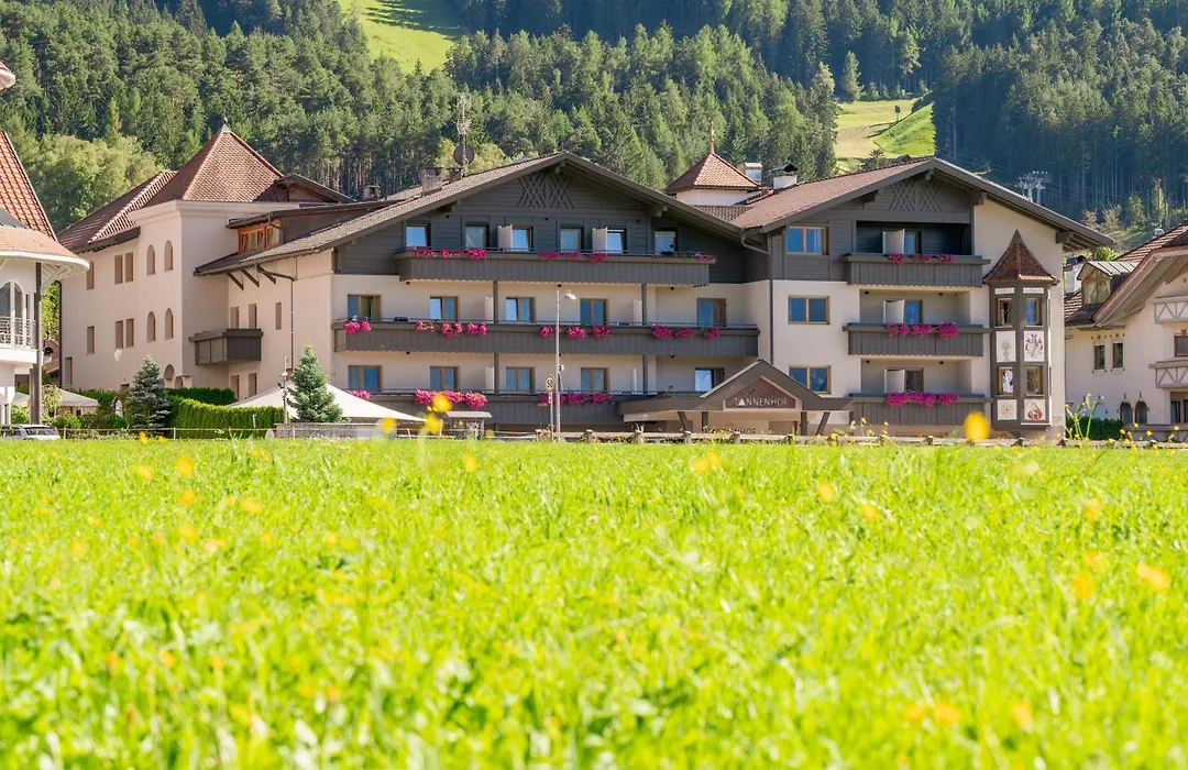 Hotel Tannenhof-1