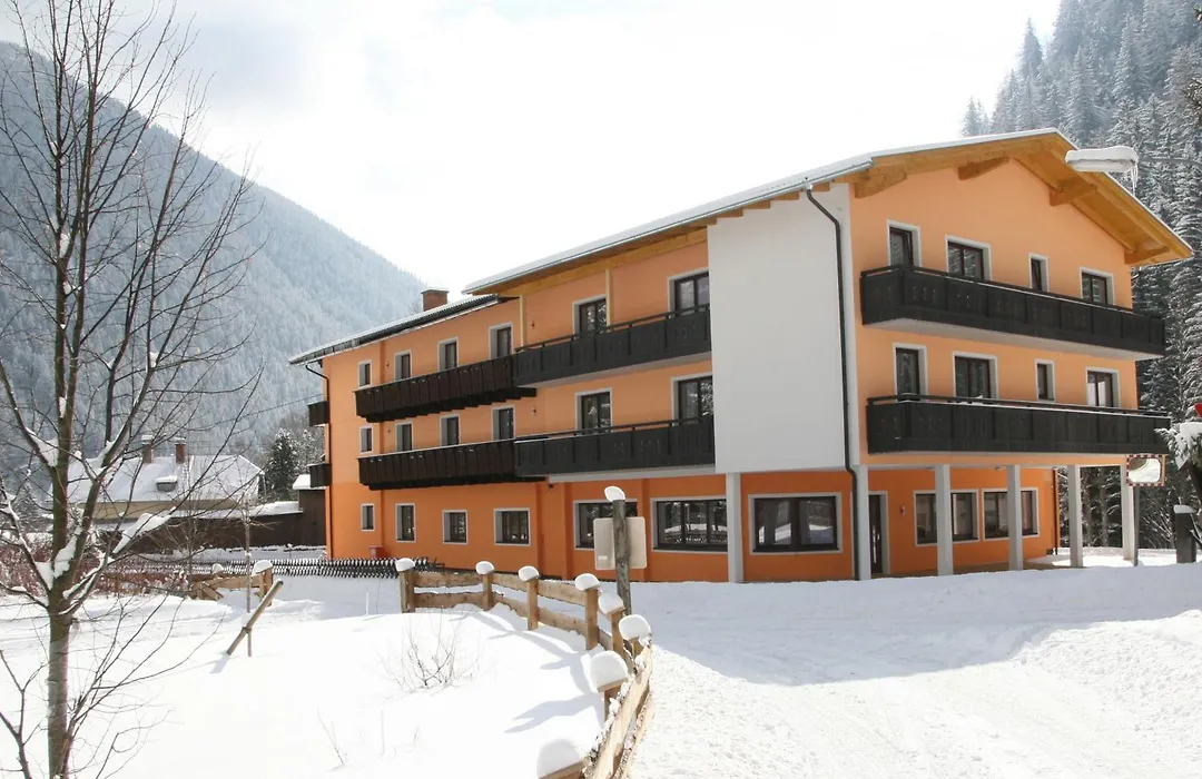 Hotel Hubertus-1