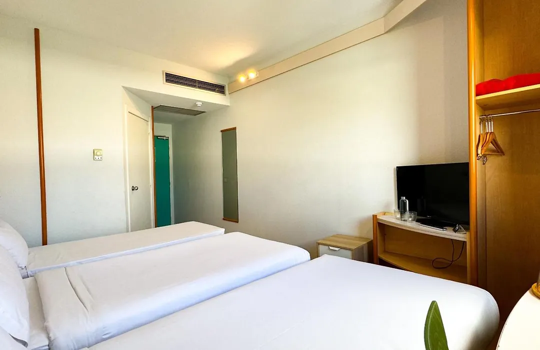 Hotel Iris Guadalajara-1