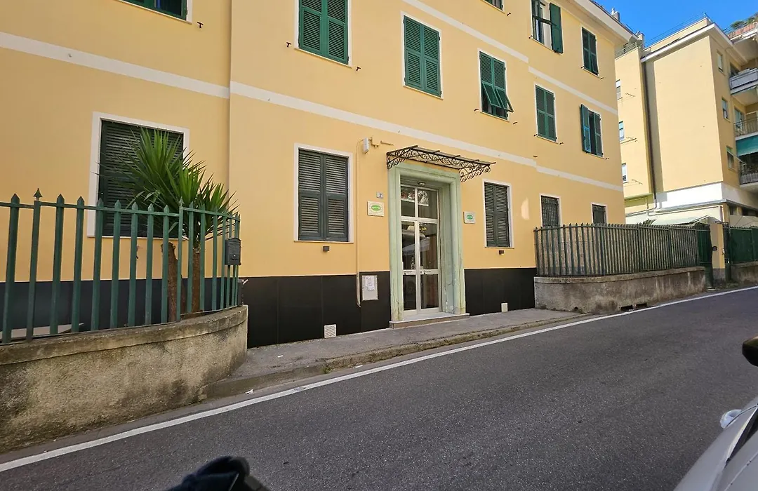 Affittacamere House LeoMar Sara 1 camera con cucinino - Gaslini-1