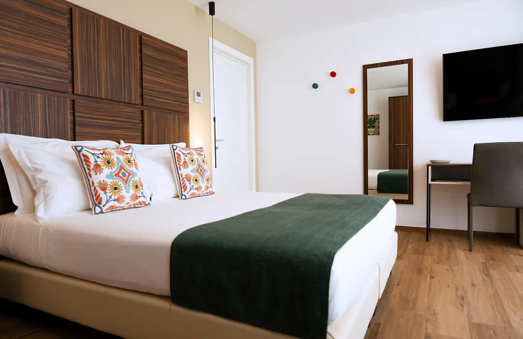 Elaia Rooms-1