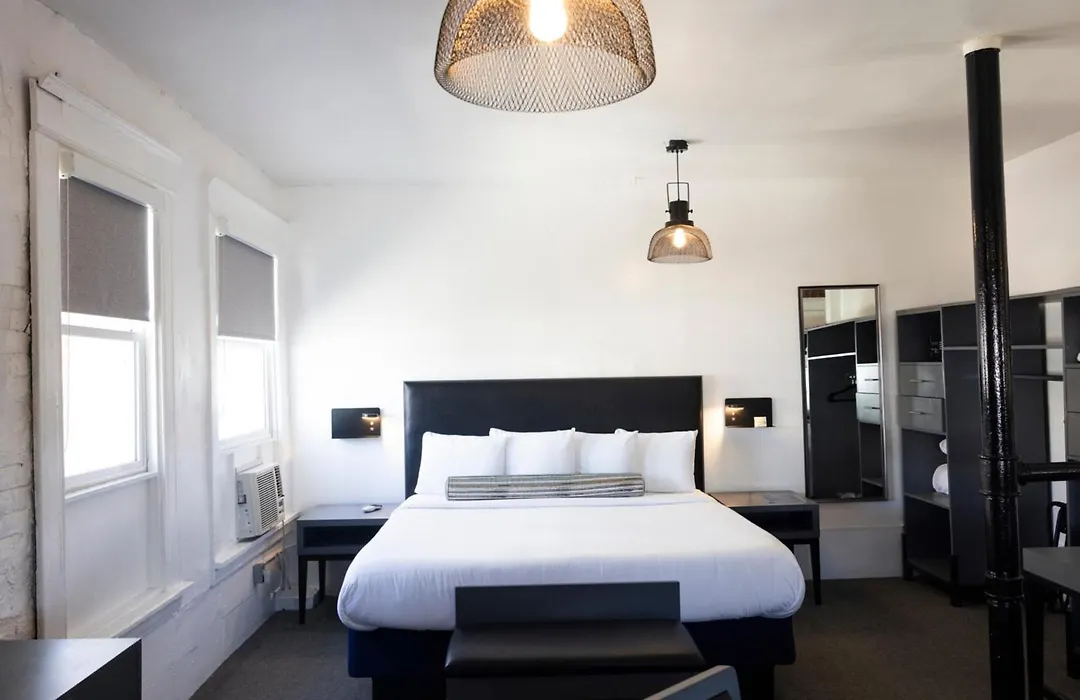 American Hotel-1
