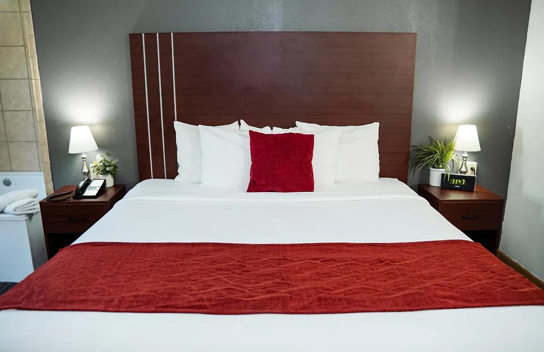 Victorian Inn & Suites-York-1
