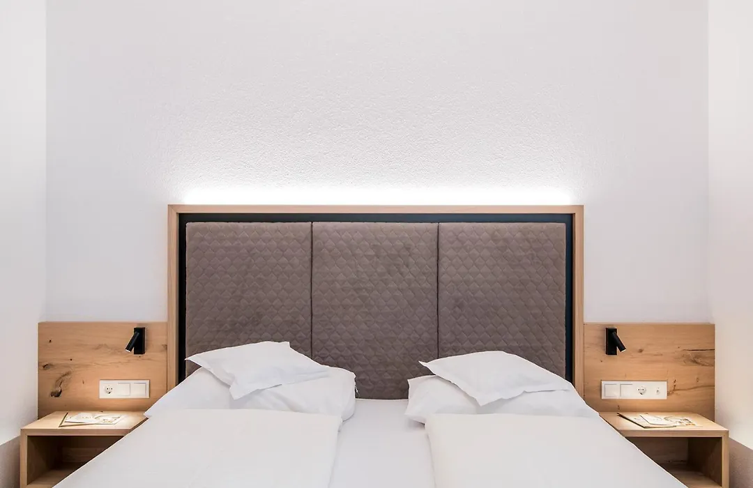Hotel Sterzinger Moos-1