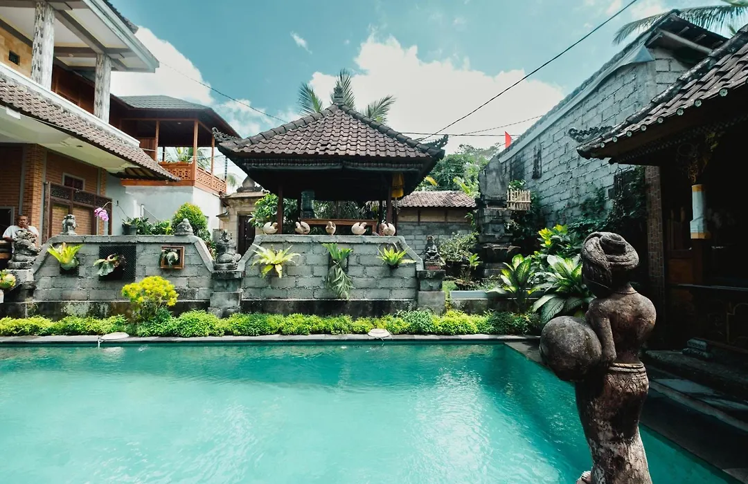 Rizky Guesthouse-1