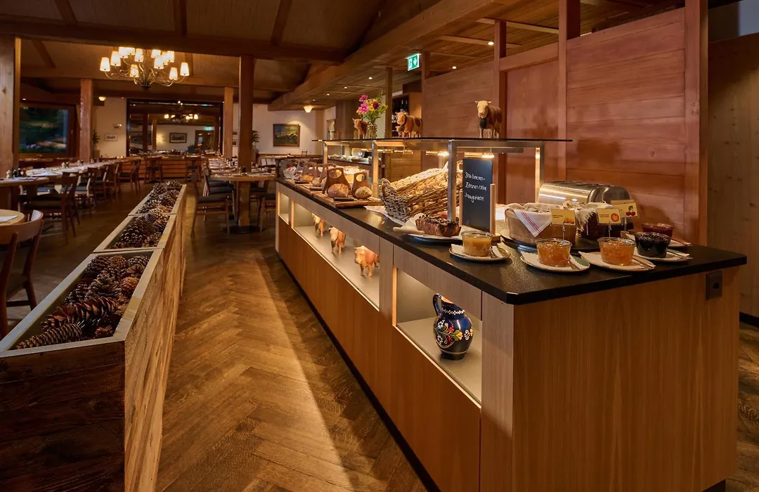 Hotel Alpenrose Wengen - A Family Affair Since 1881-1
