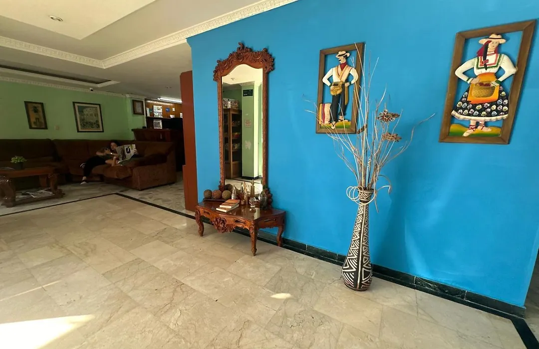 Hotel El Bosque-1