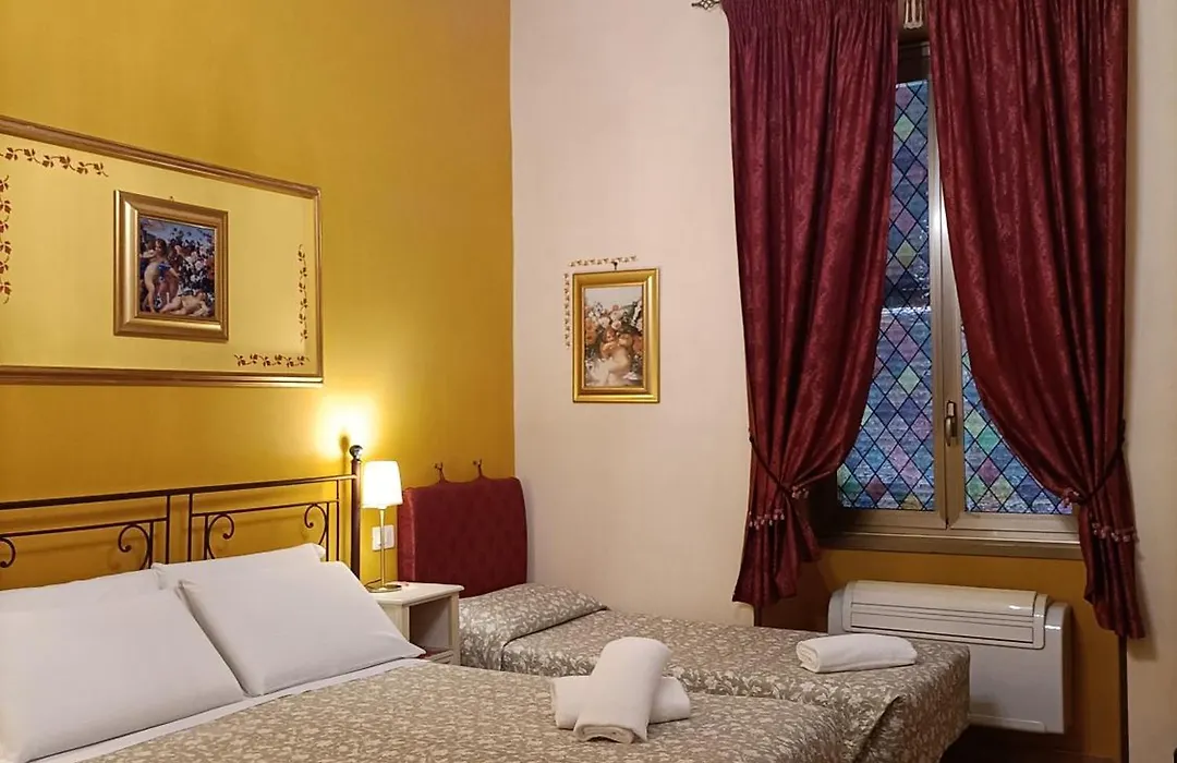 Rossi Hotel-1