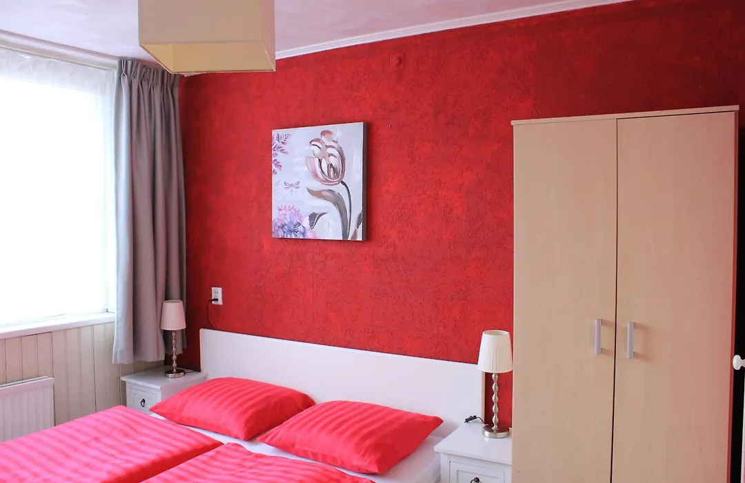 Kerstins Bed And Breakfast-1