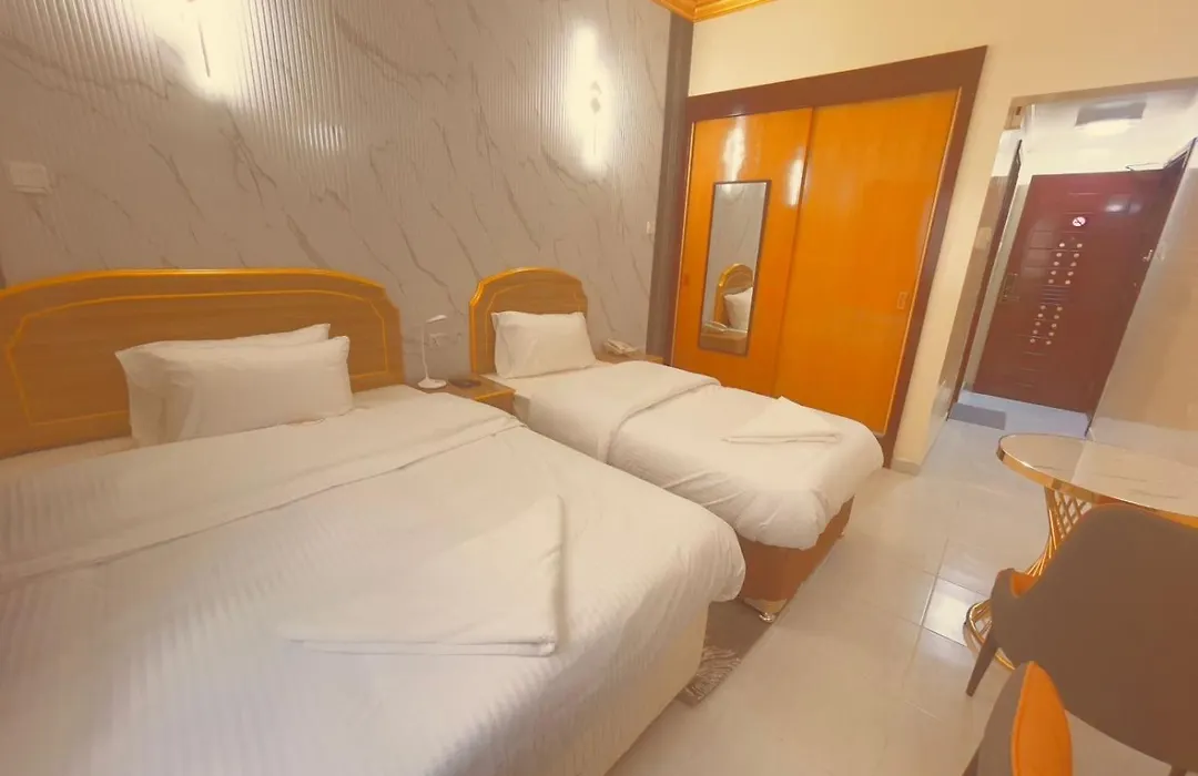 Galaxy Star Hotel-1