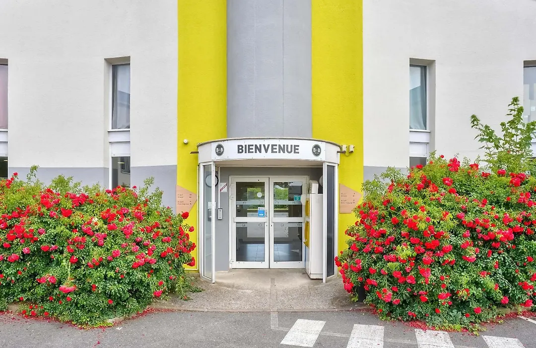 B&B HOTEL Saint-Witz-1