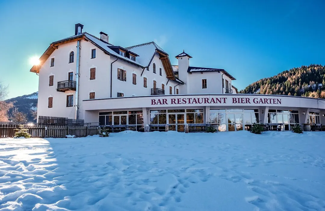 Hotel Leonhard-1