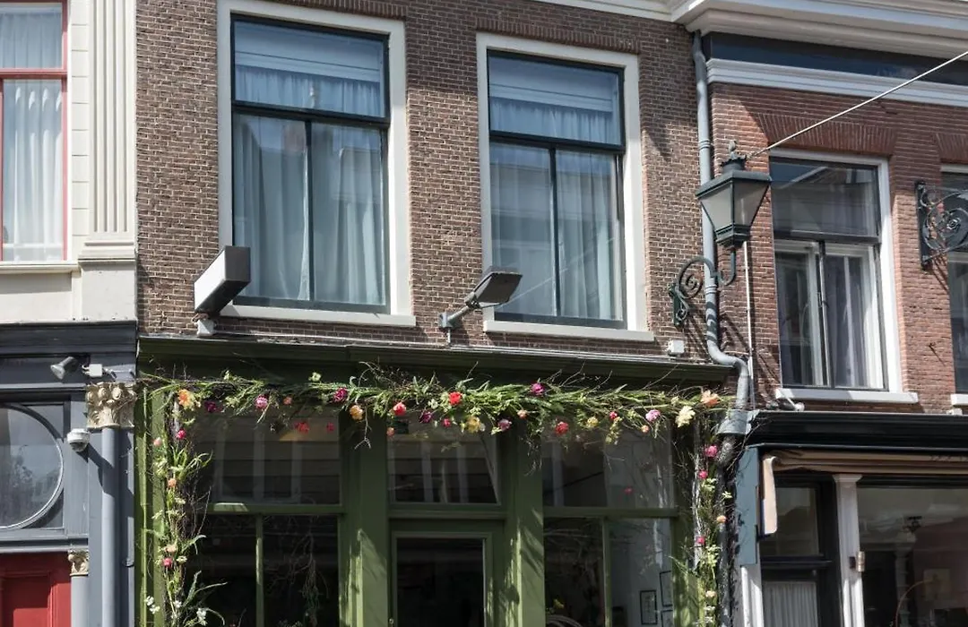 Six Boutique Hotel-1
