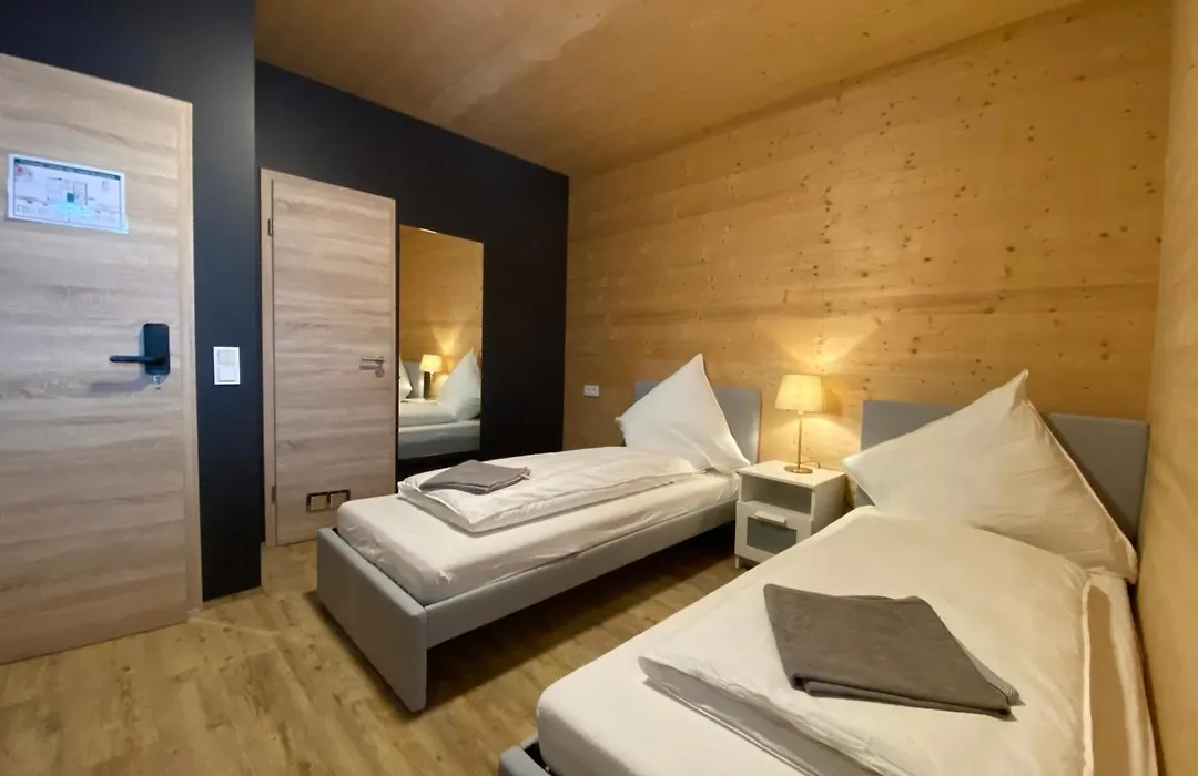 W&G Hotel-1
