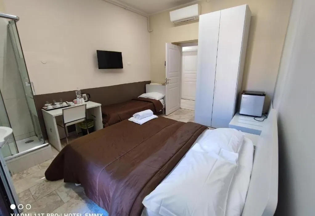 Hotel Emmy-1