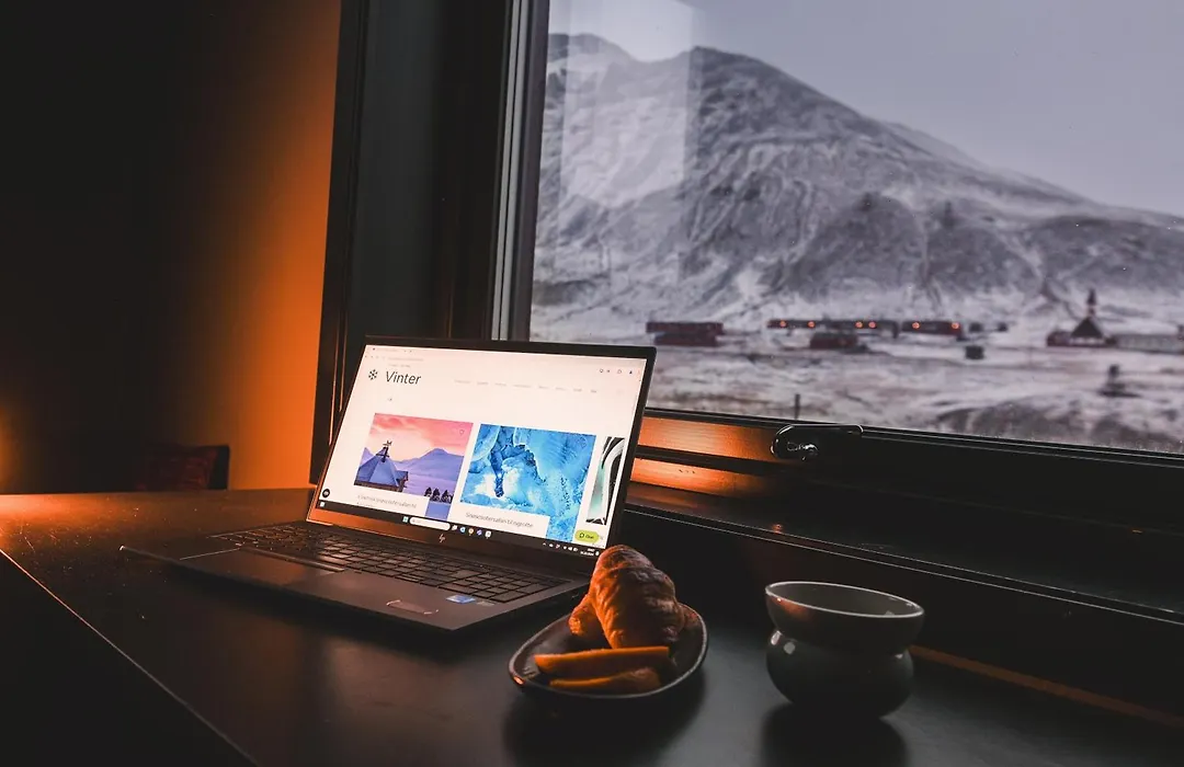 Svalbard Hotell | The Vault-1