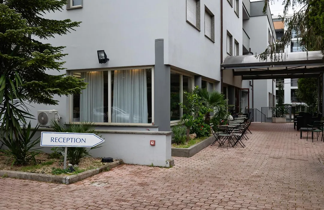 Scheppers Hotel-1