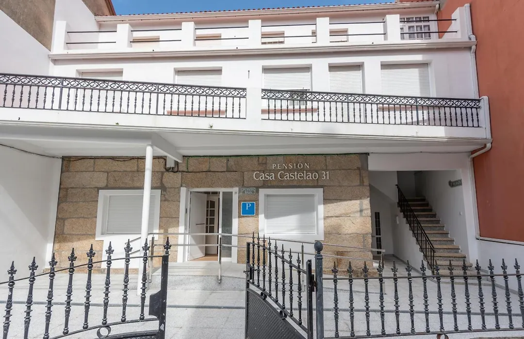 Pensión Casa Castelao 31 O Grove-1