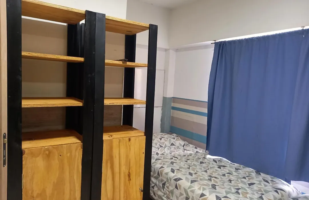 hostel comunidad Ushuaia-1