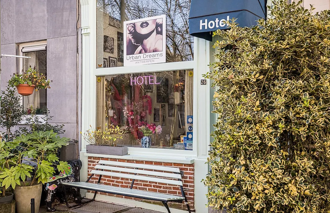 Hotel Urban Dreams-1